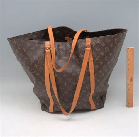 louis vuitton bag aruba|designer stores aruba.